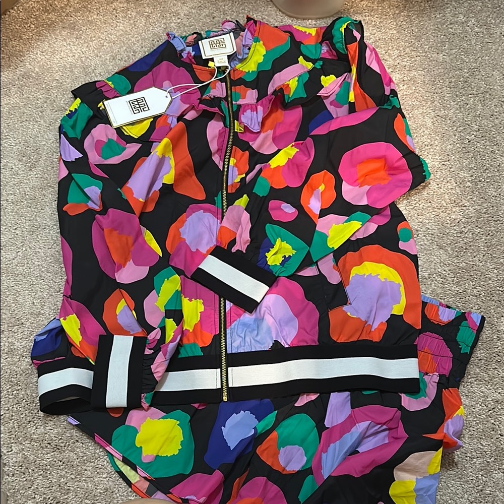 Emily McCarthy Vibrant Sport Cheetah Track Set